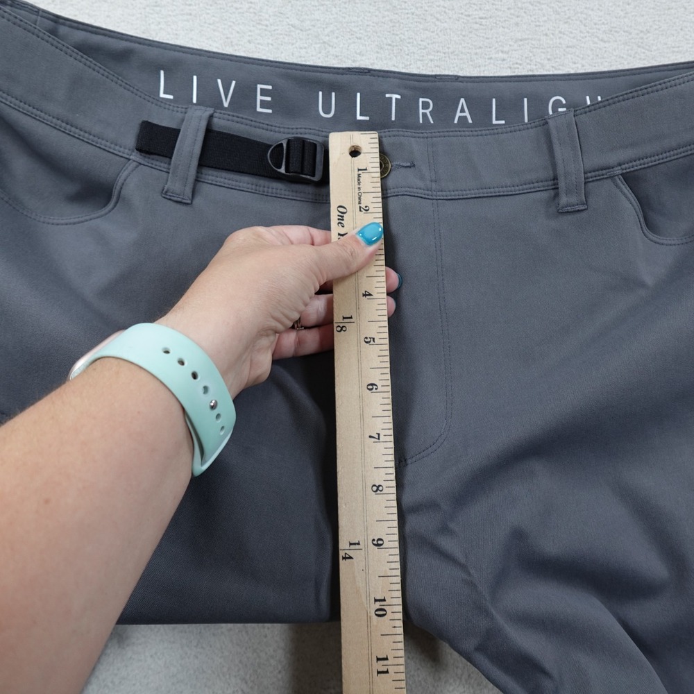 Outdoor Vitals Satu Shorts Womens 16 Gray Cargo Lightweight DWR Hiking Travel 8" - Picture 8 of 9